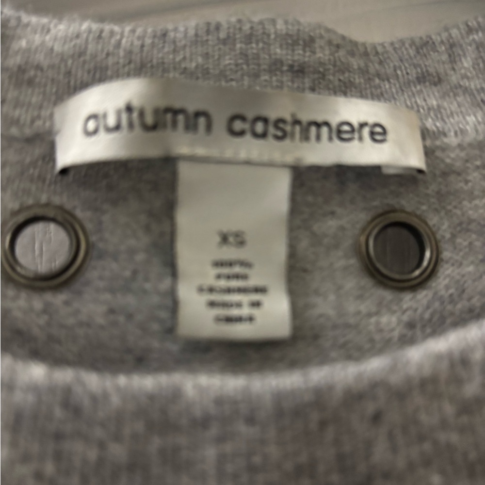 Gray Cashmere Sweater - Picture 3 of 6